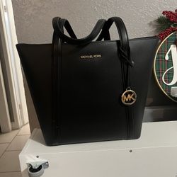 Michael Kors Large Bag/Purse