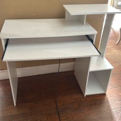 Free Desk 