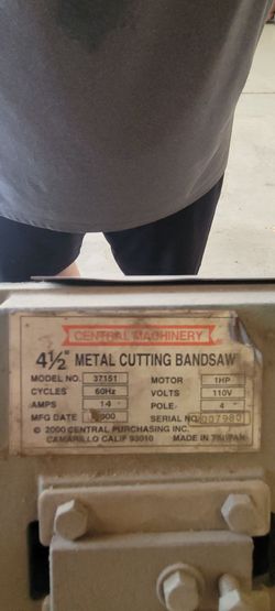 Central Machinery 4.5" metal cutting bandsaw