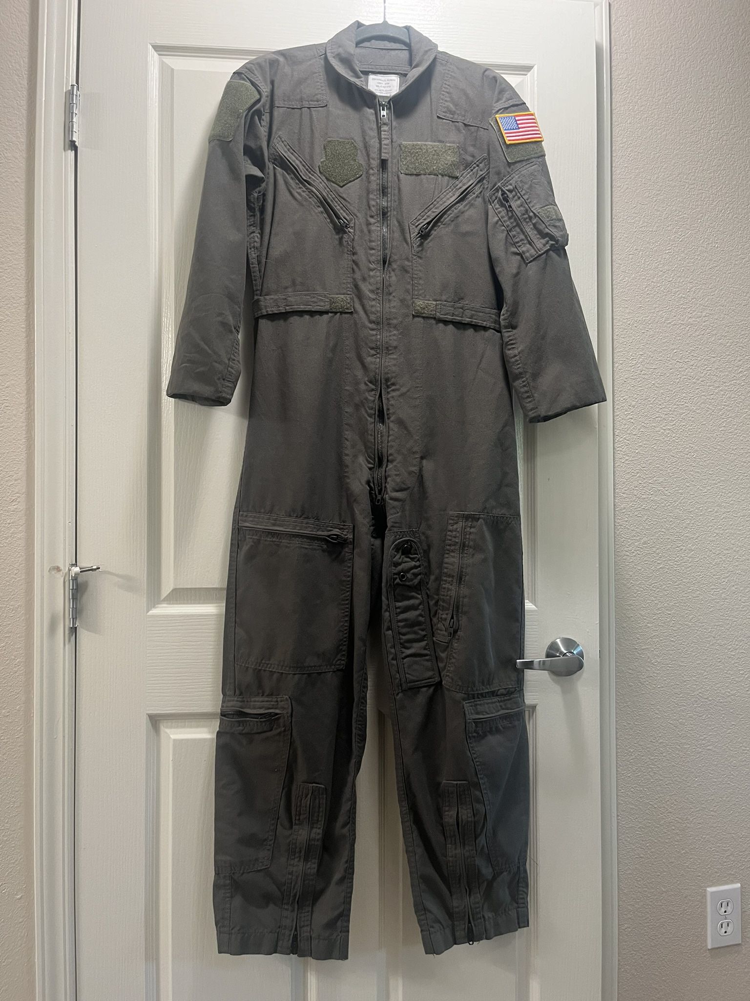 CWU 27/P Nomex Flight Suit (38S)