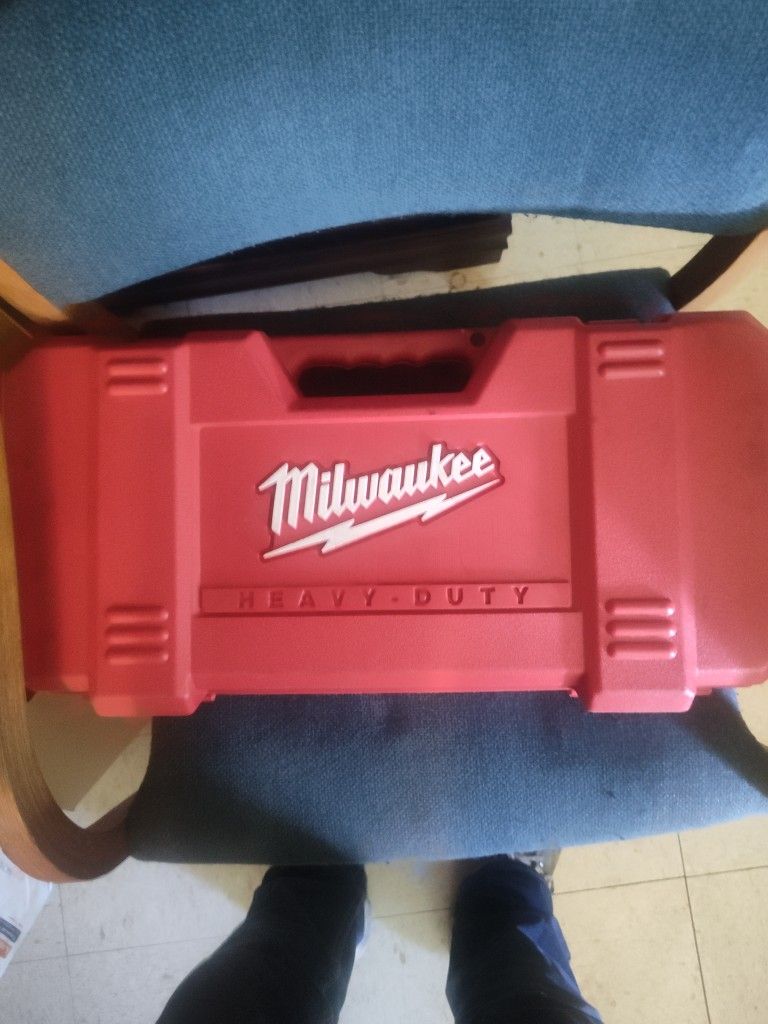 Milwaukee Sawsall