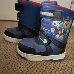 Kids snow boots