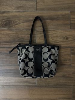 Coach Bag 🖤