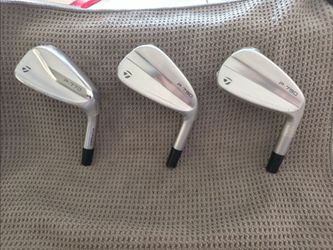NEW - TaylorMade p770 (A Wedge) and p790 (8 & 9) single iron heads - Chrome Heads only