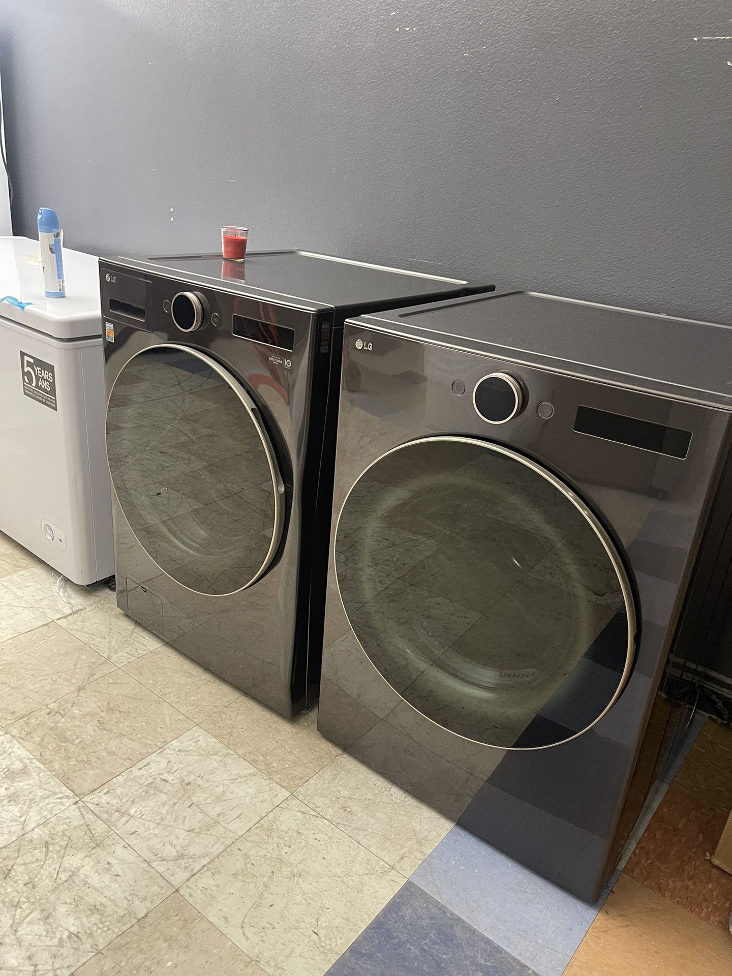 Lg Dark Grey Front Load Washer And Gas Dryer 