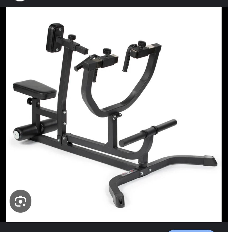 Titan Fitness Seated Row Machine
