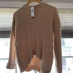 GUESS Pink/Peach Color Sweater