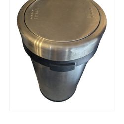 17 Gallon/65 Liter Stainless Steel Swing Top Trash Can, Heavy Duty Round Trash Bin with Swing Lid, Commercial/Residential Large Garbage Can