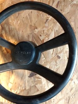 Silverado suburban truck Black 4 spoke Chevrolet steering wheel