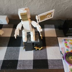 MTV Iconic Moon Man Brickcraft Collectable