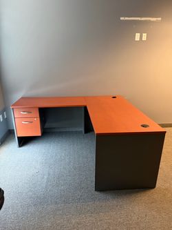 L shape office desk.