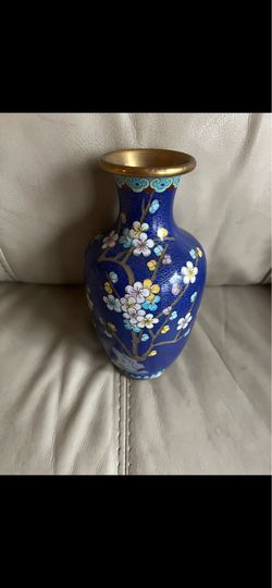 Vintage cloisonne vase