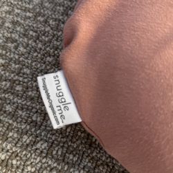 Gently Used Snuggle Me 