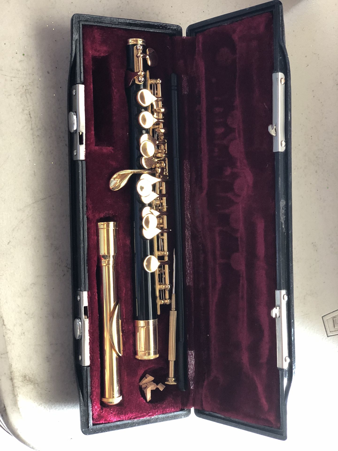 Gold and Black Piccolo for Sale in Irvine, CA OfferUp