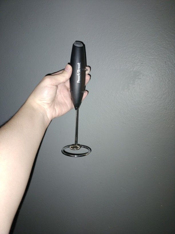 Powerful Handheld Milk Frother, Mini Milk Foamer, Battery Operated