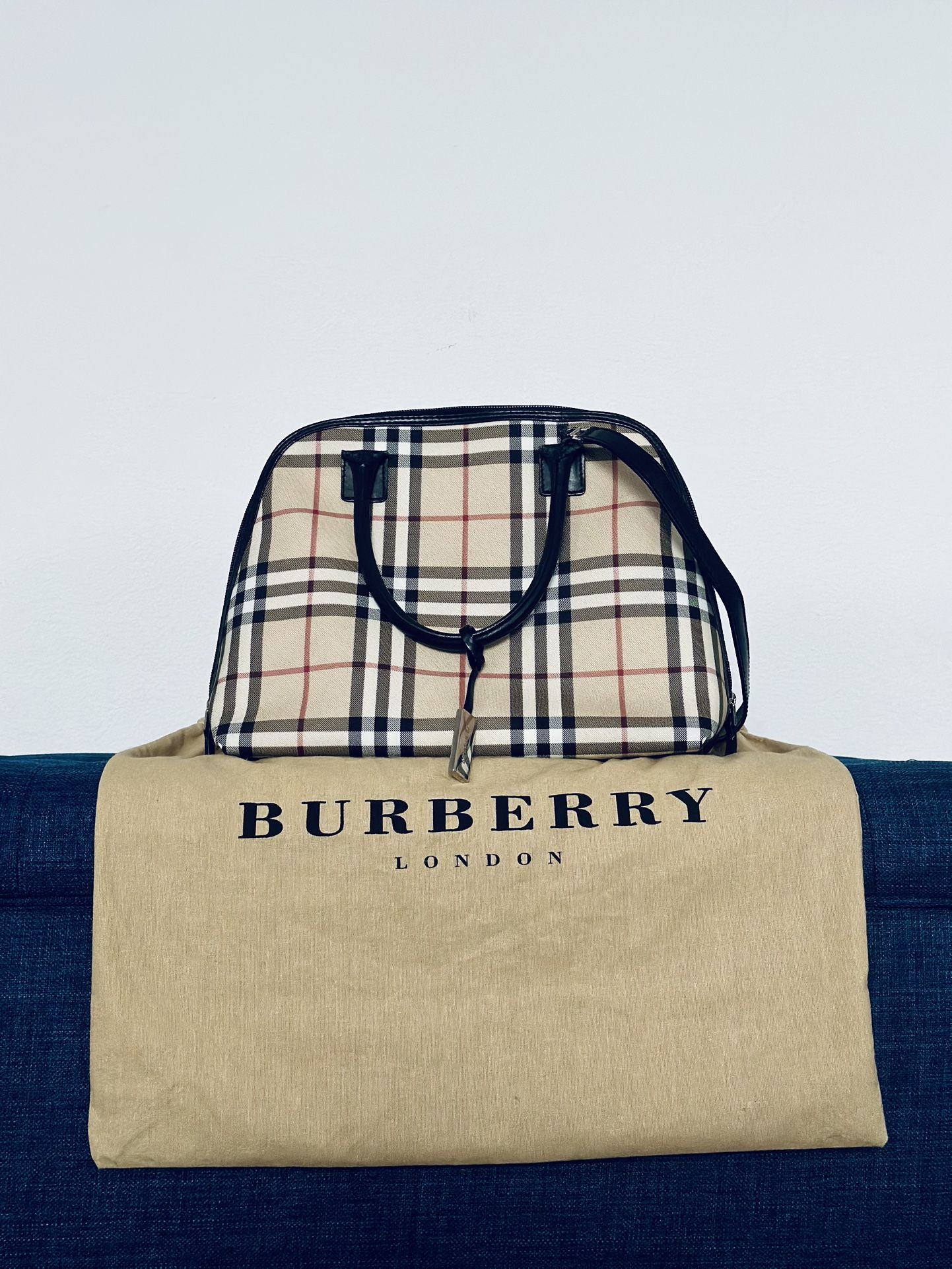 Burberry Nova Check Bag