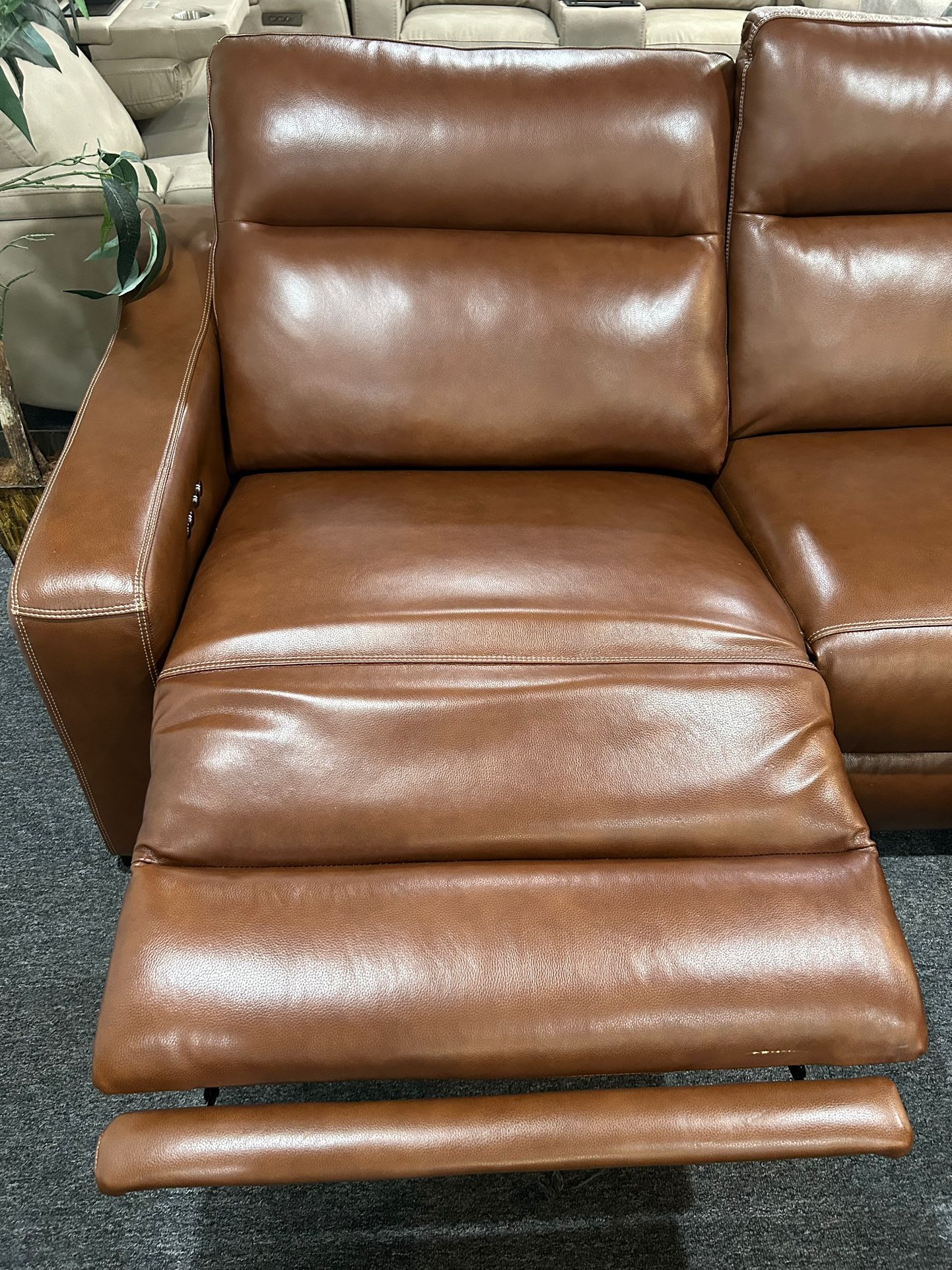 Furniture 4 Pc Real Top Grain Leather Sectional With 2 Power Recliners Gabrine