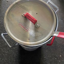 CreoleFeast 30 Qt. Turkey and 10 Qt. Fish Fryer Boiler Steamer Set, 50,000 BTU Burner, Ideal for Outdoor Cooking 