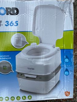 Thetford 365 Camping portable Toilet With Tent