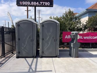 Porta Potty