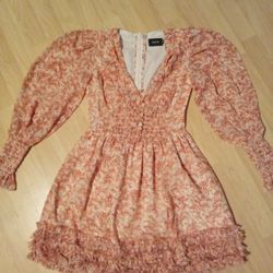 NWOT Floral Ruffle Dress 