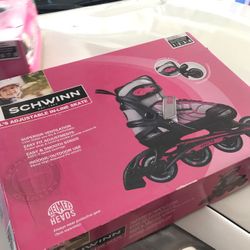 Schwin girls adjustable in-line skates Fits size 1 2 3 4