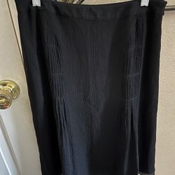 SKIRT ANN TAYLOR COLOR BLACK SIZE 2
