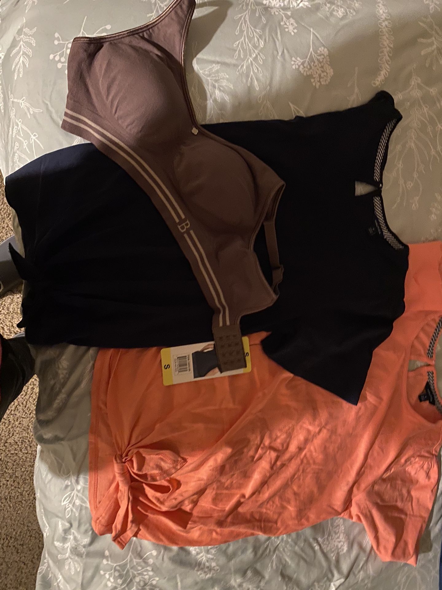 2 Nautica Shirts And Soft Padded Bra