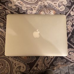 MacBook