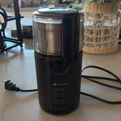 Coffee bean grinder