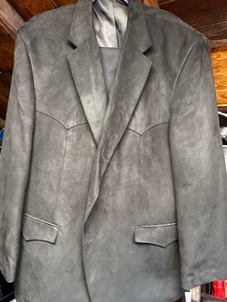 Black Western suit from Cavenders 50R