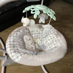 Like New Baby Swings 