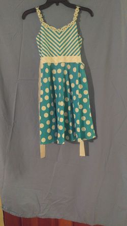 Girls dress size 12