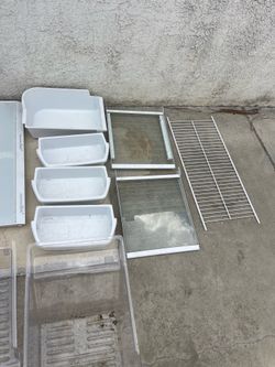 Whirlpool refrigerator parts model W1TXEEMMWQ00