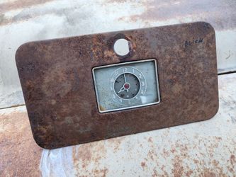 1937 BUICK Glove Box Door And Clock.
