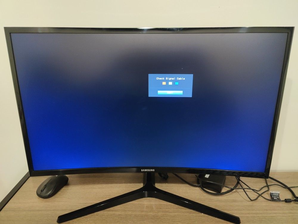 27 Inch Monitor