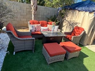 Patio set outdoor furniture new in the box