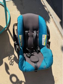 Infant car seat