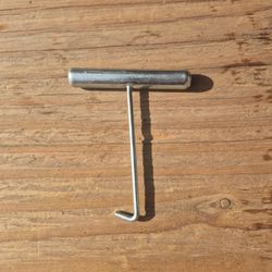 T-hook