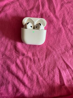 Airpods 4 gen type-c  with noise cancellation.