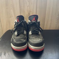 Jordan 4 Retro 