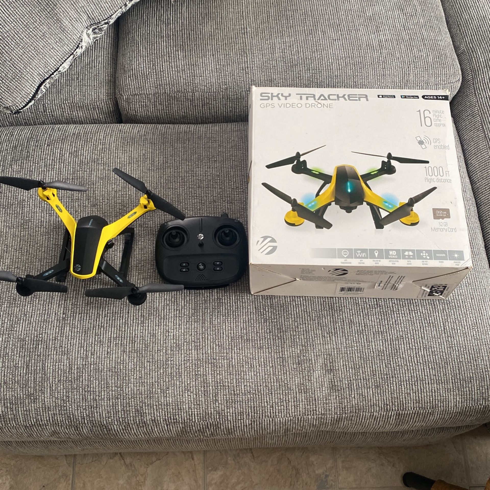 Sky Tracker GPS Video Drone