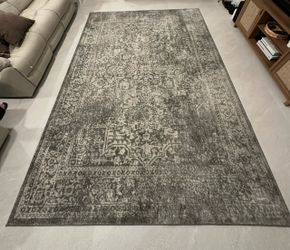 Safavieh Evoke 8x10 Area Rug – Silver/Ivory Vintage Pattern