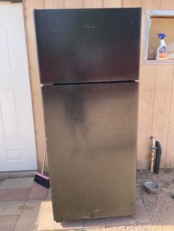 Hotpoint fridge