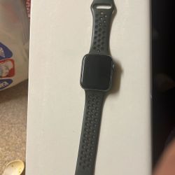 Apple Watch Series 5 