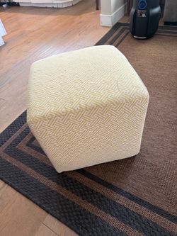 Square ottoman