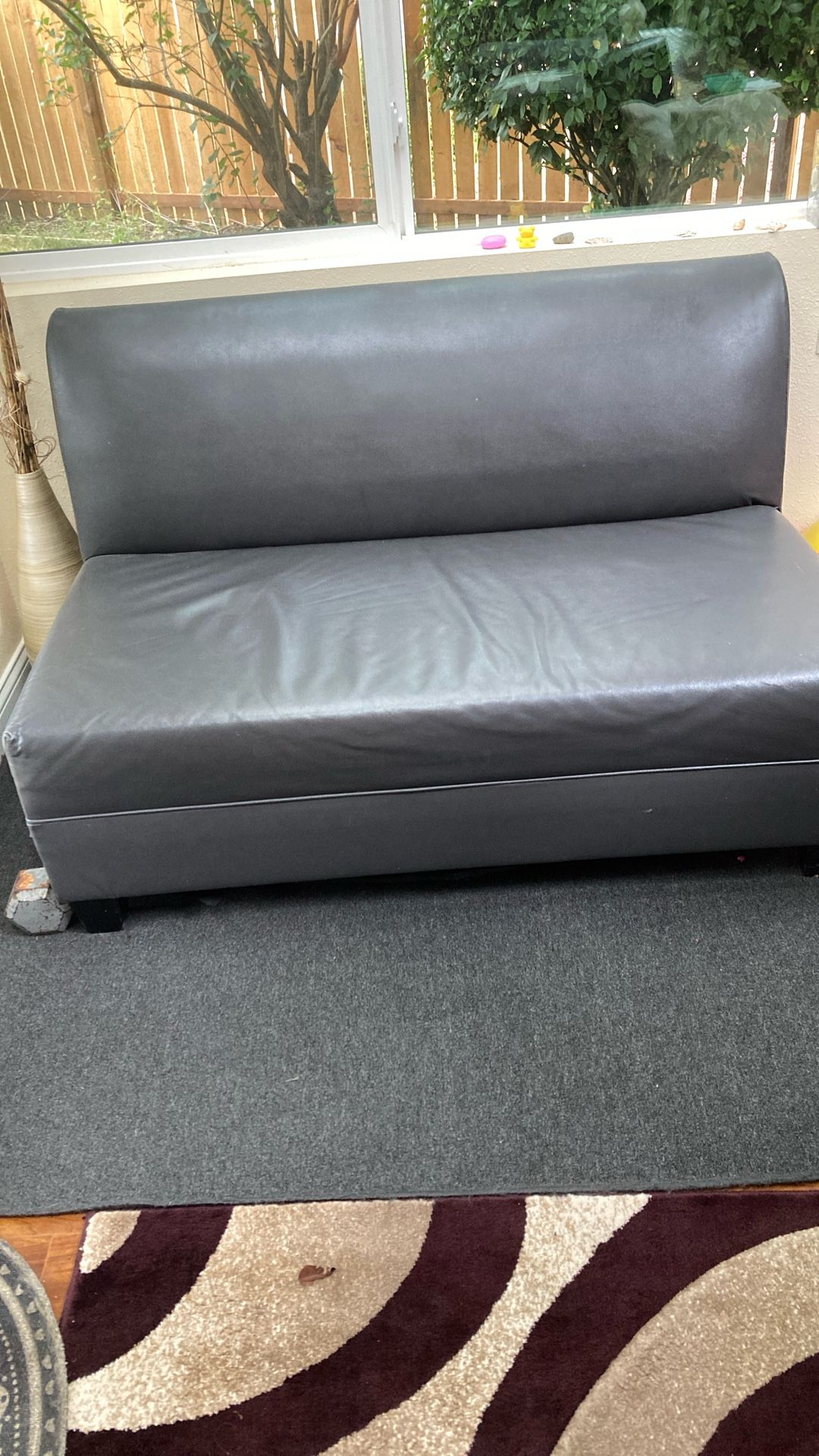 Love Sofa
