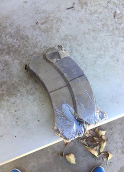 Brakes chevy silverado 2500 DH