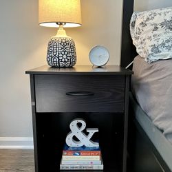 Set Of Bed Side Tables, Nightstands (2)