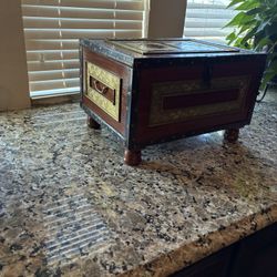 Gorgeous Made In India Handcrafted Box…20x15x13